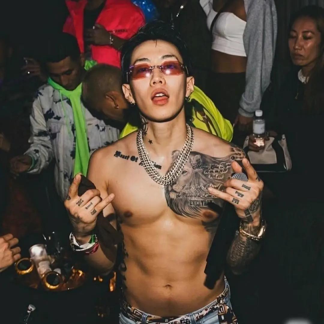 灰 🥀