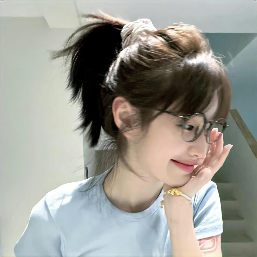 贝贝.