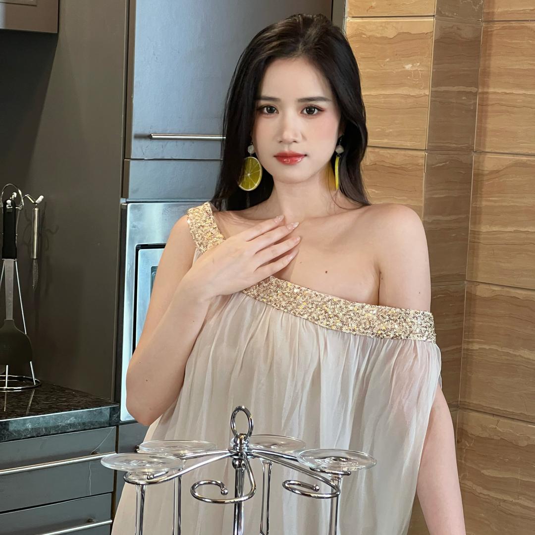 李兰曦