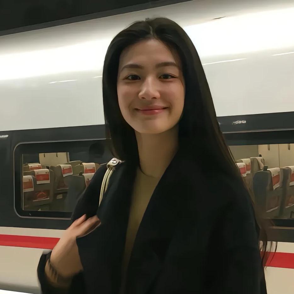 没洗澡很黏人