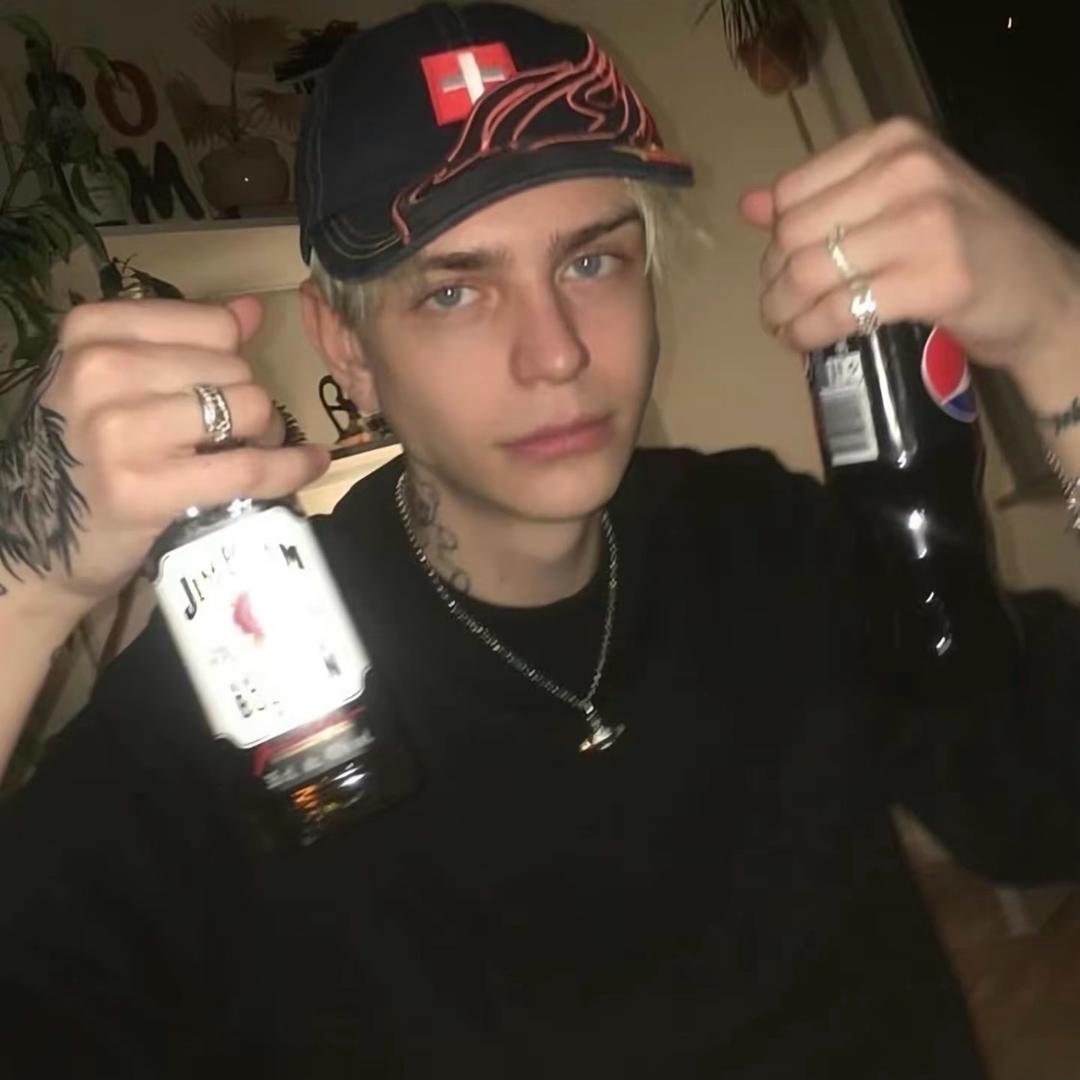 bro的鞋带🕊️