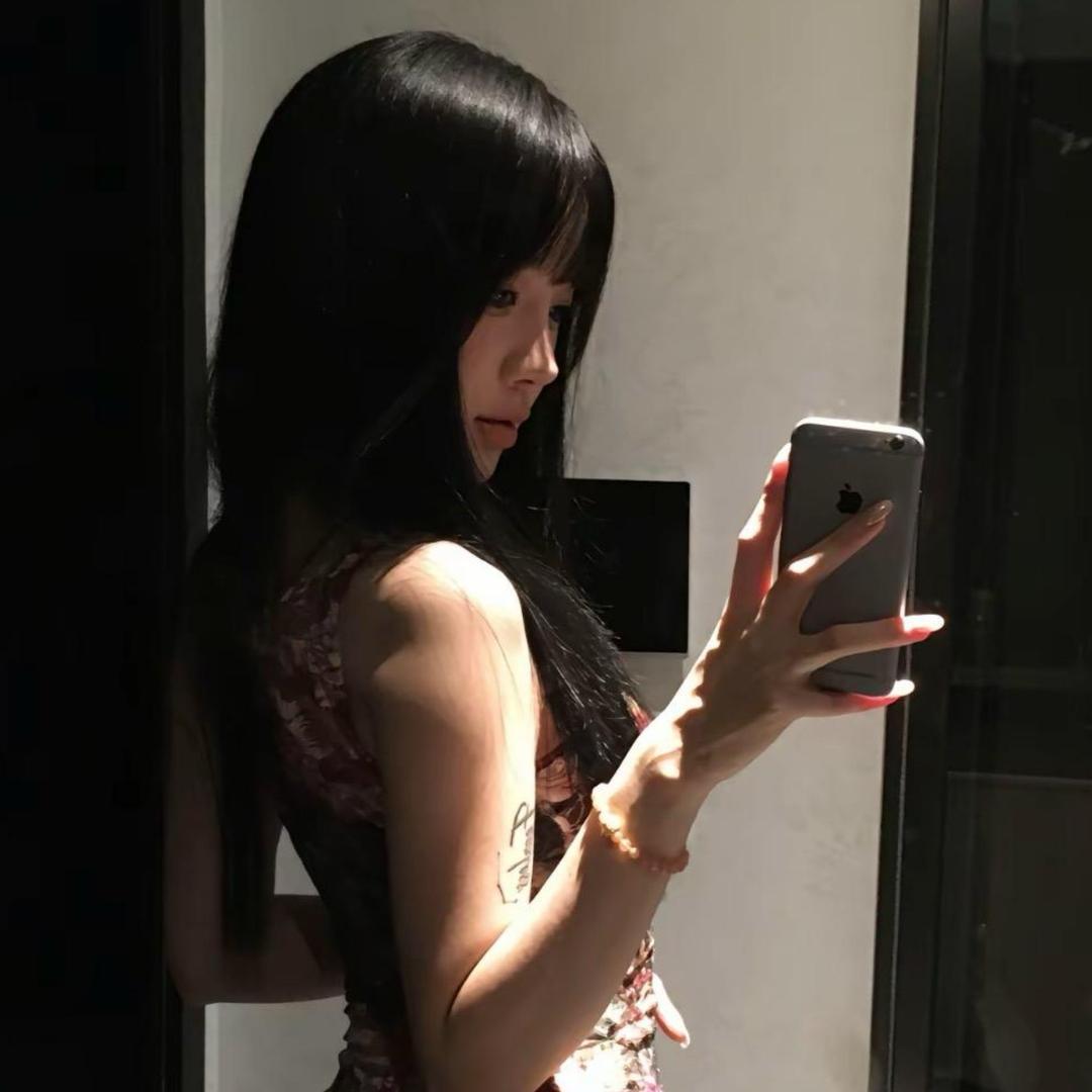 小语.