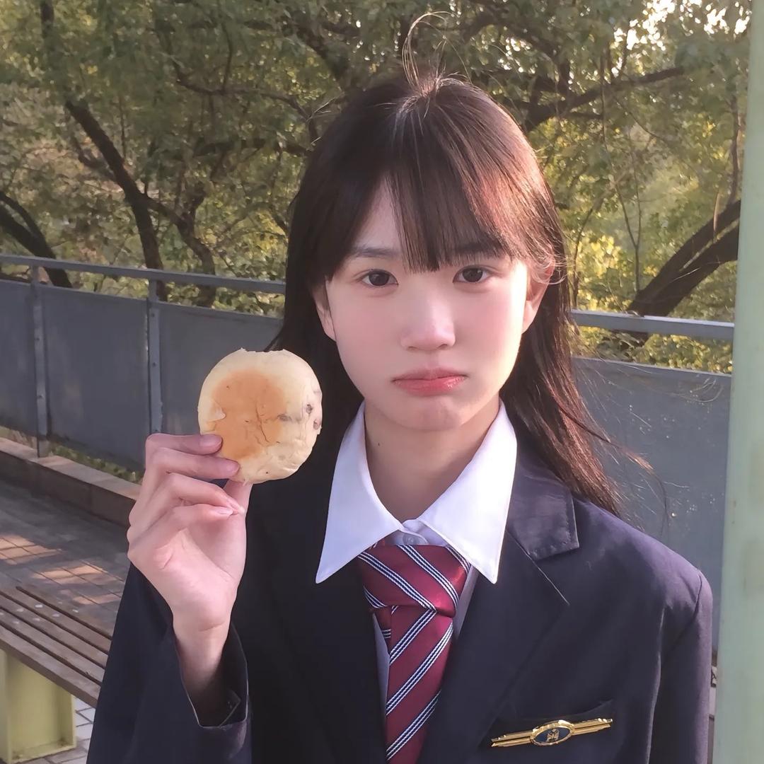 菠萝百香果ꉂ(ˊᗜˋ*)