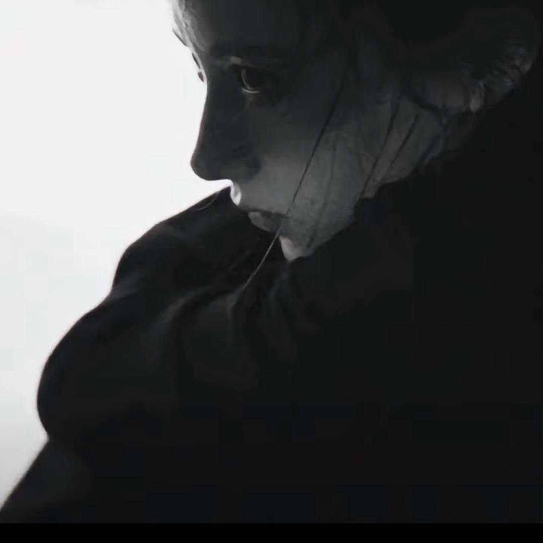 ￴￴ ￴￴￴ ￴￴ ￴