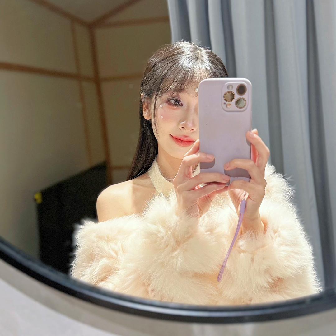 77爱吃折耳根🎀