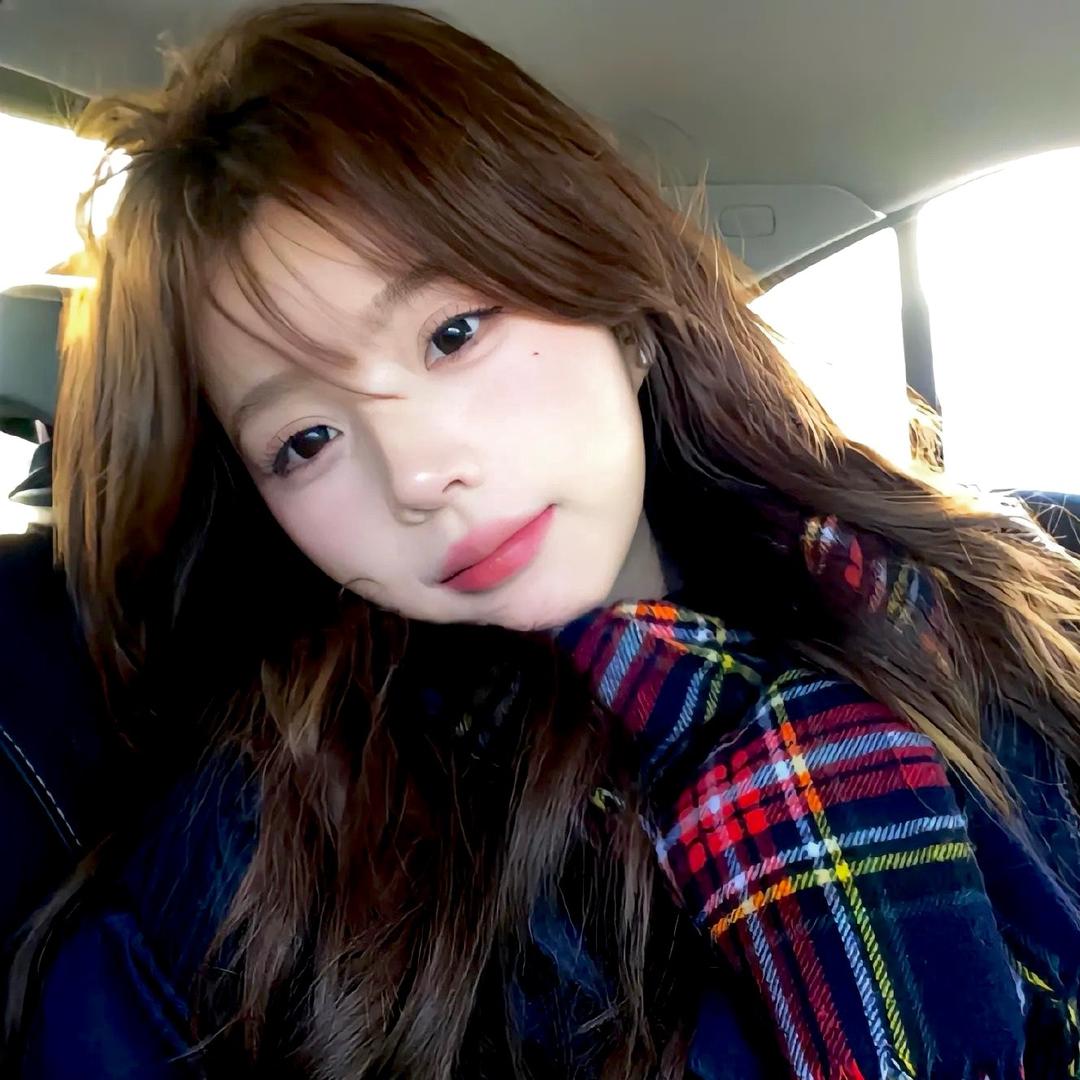 百变美女🍔