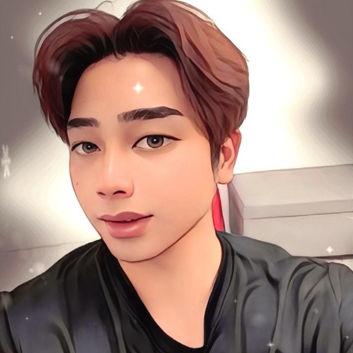 阿球🏀不会打篮球🐝