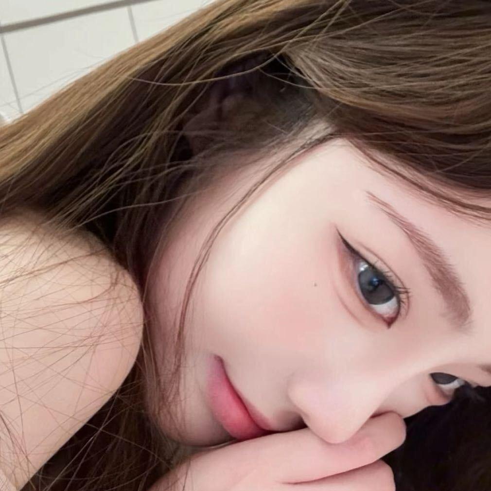 𝘼𝙇🦋