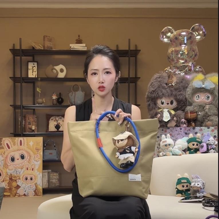 -显眼包-