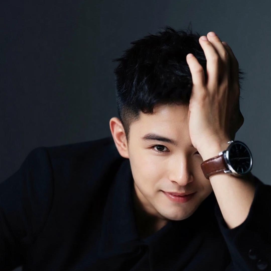 文言哲语主持 小布老师