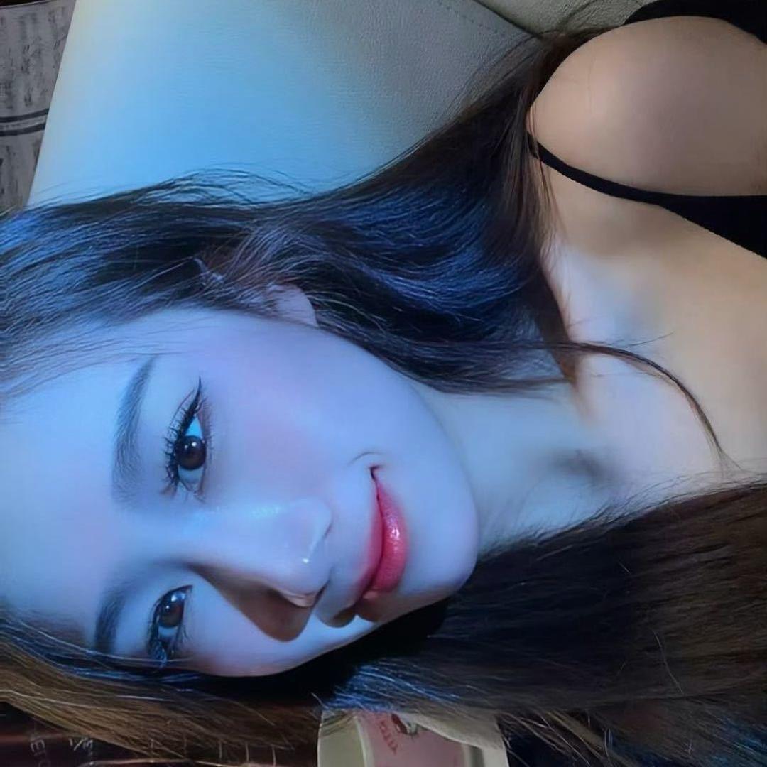 娜宝宝。