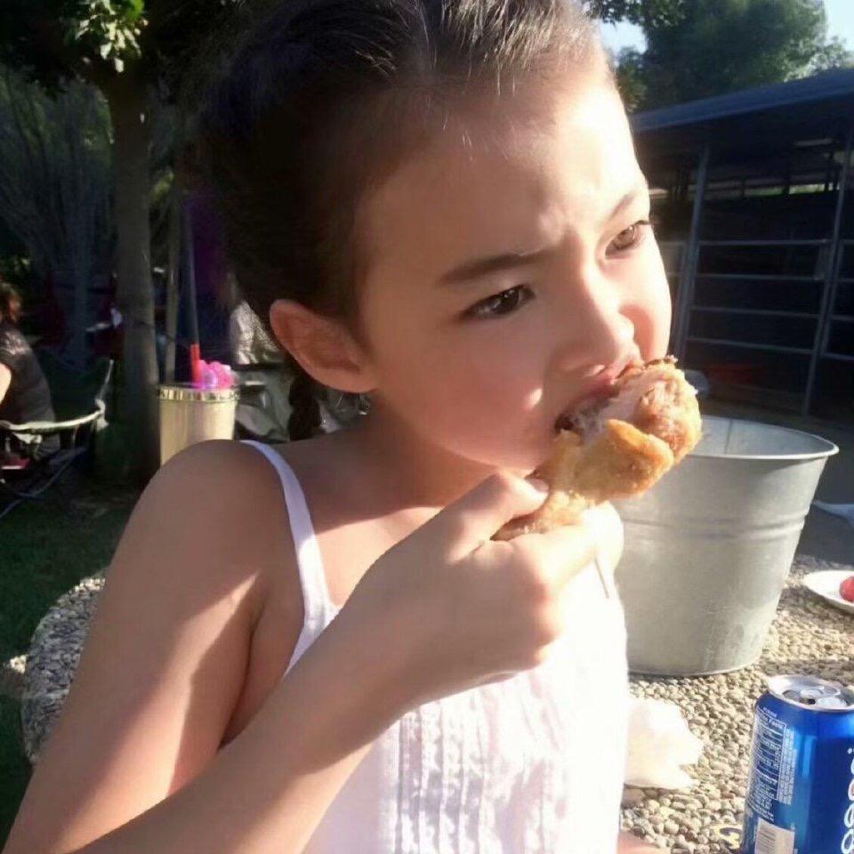 我应该少吃两口