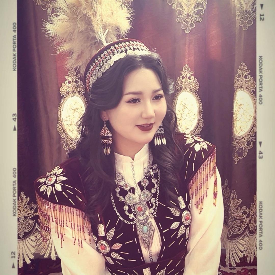 阿娜