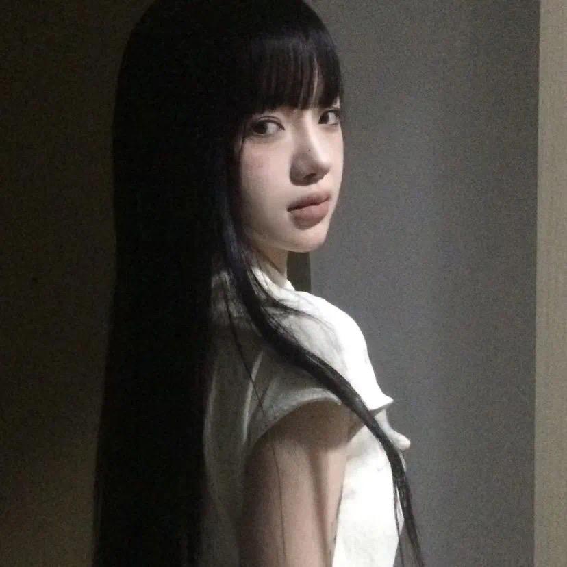 小美…