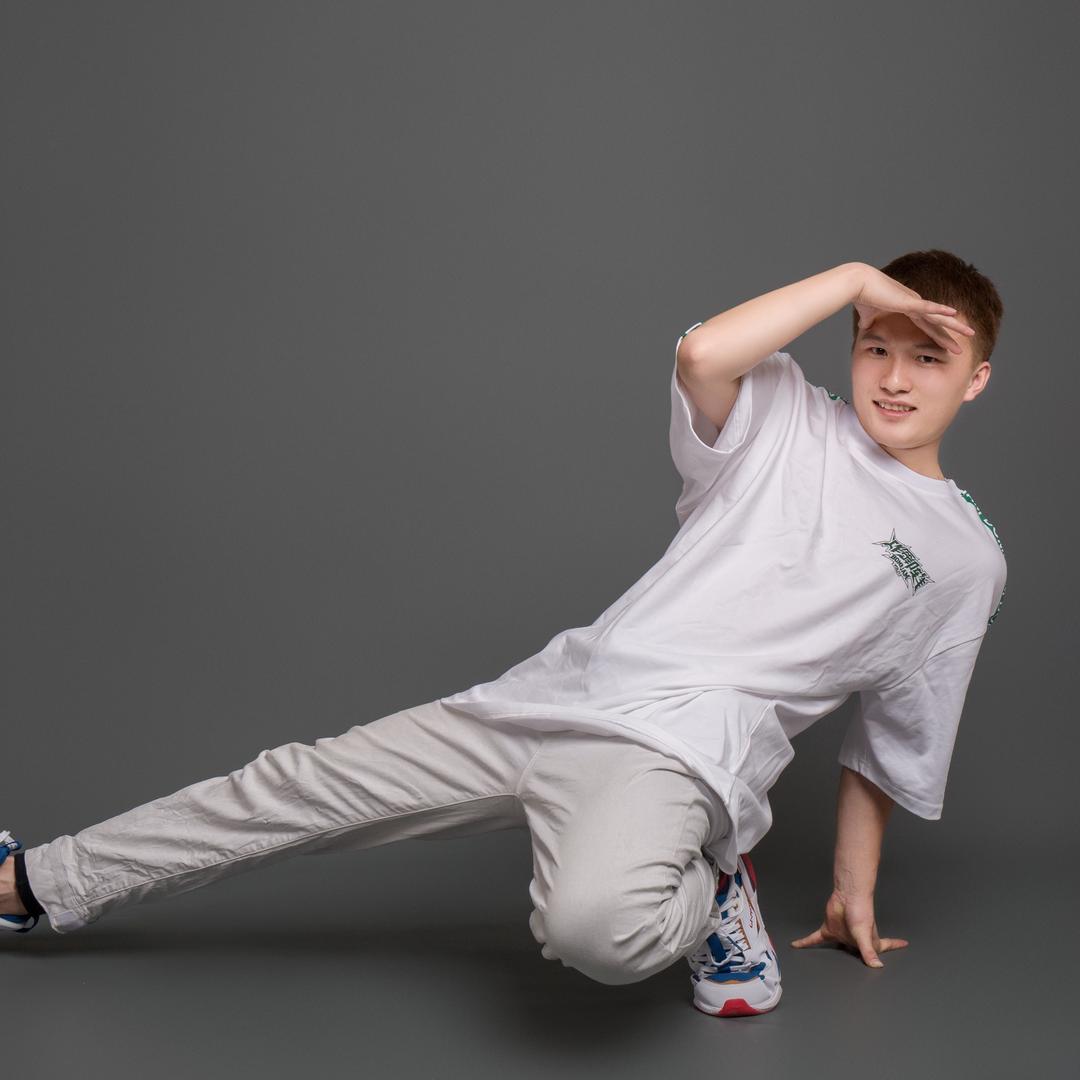 舞次方街舞（艺考）～刘校