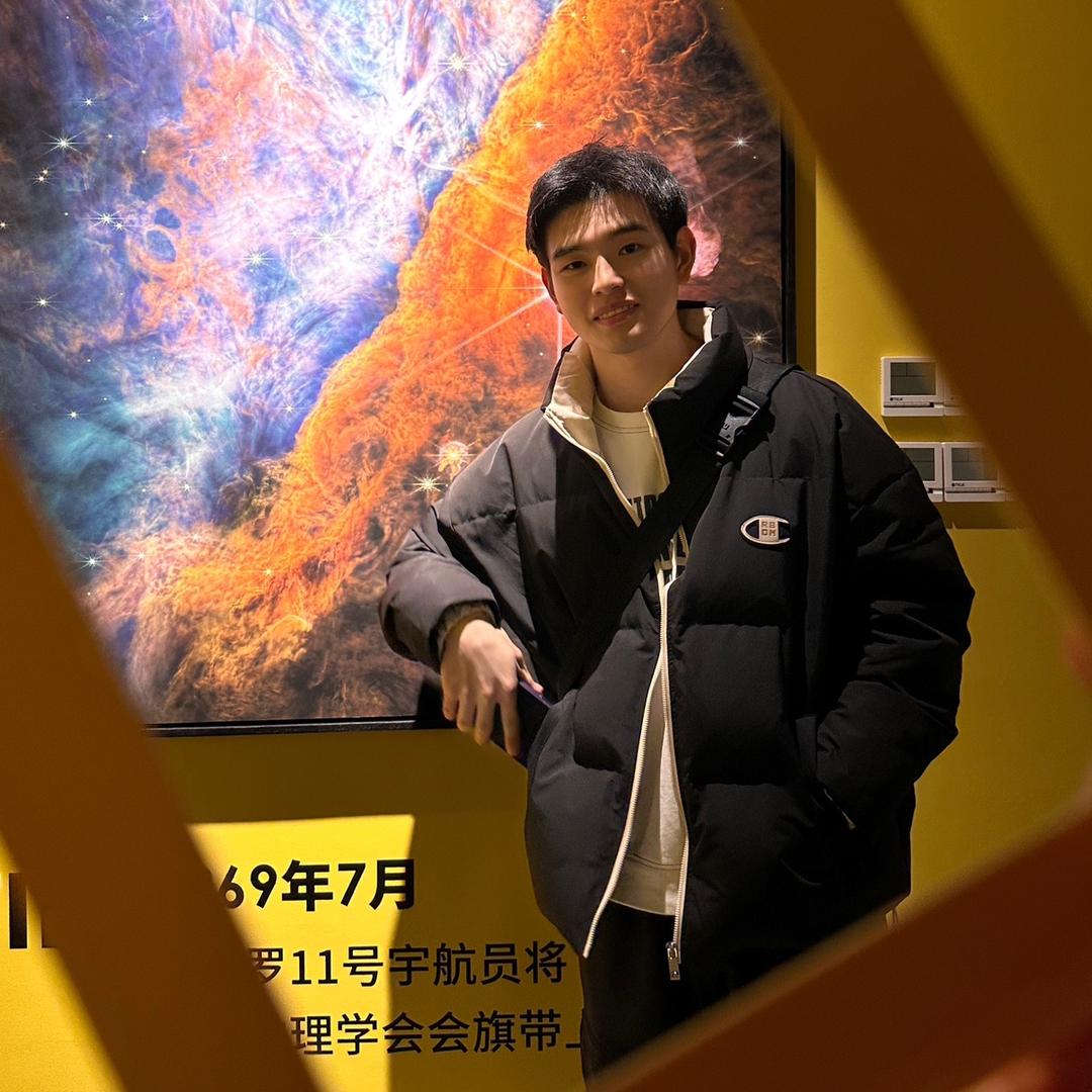 烧坏镜头的小伍
