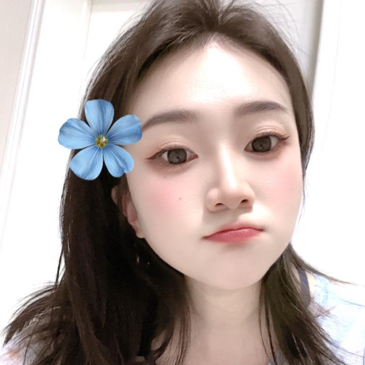 是开心果吖