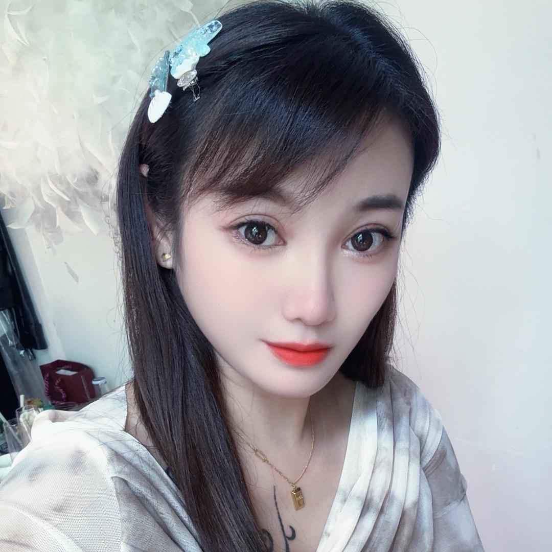 虎牙娜宝