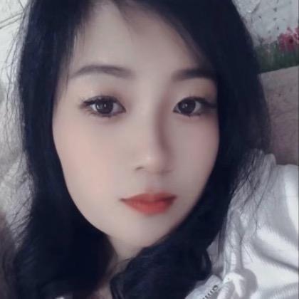 莉莉吖😛