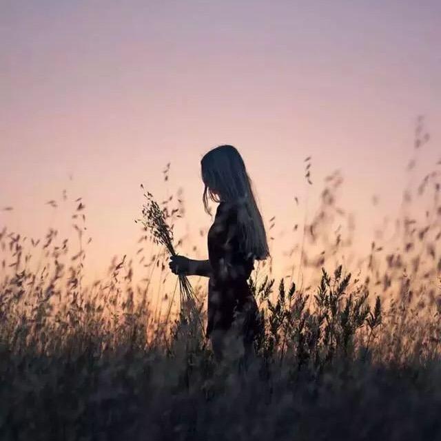 严庆美腻