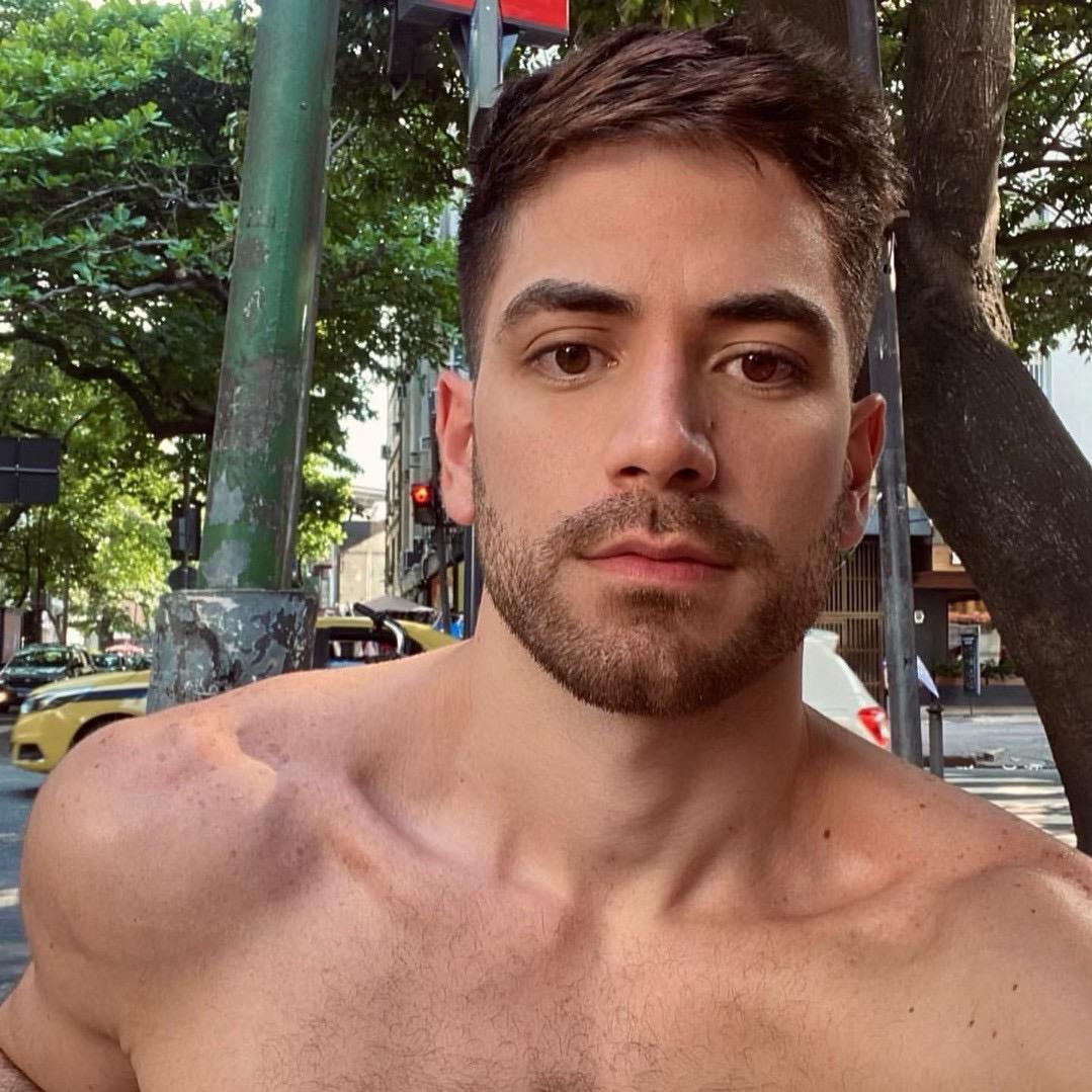 🌈George.