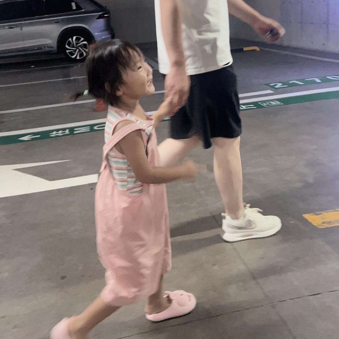 周周👧🏻