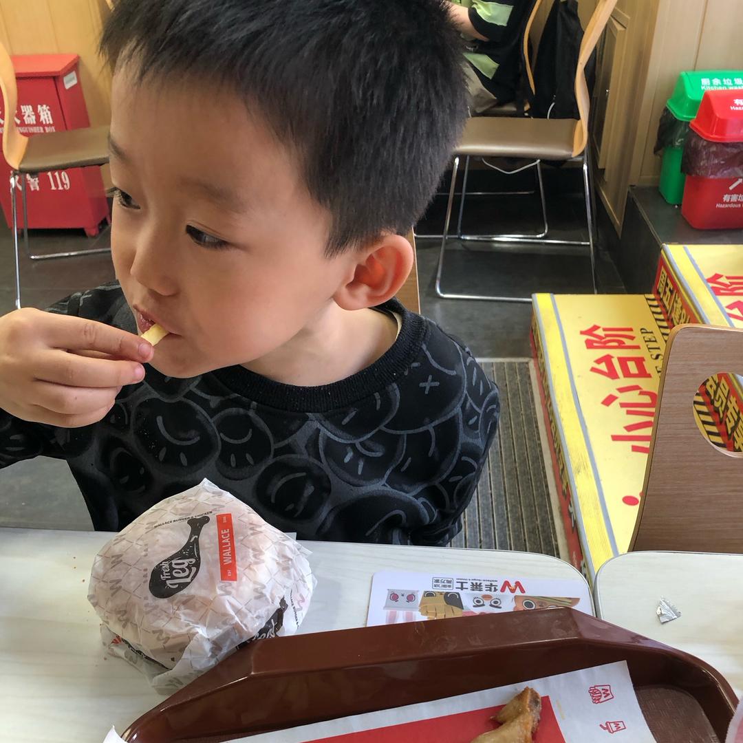 大连永生广告公司