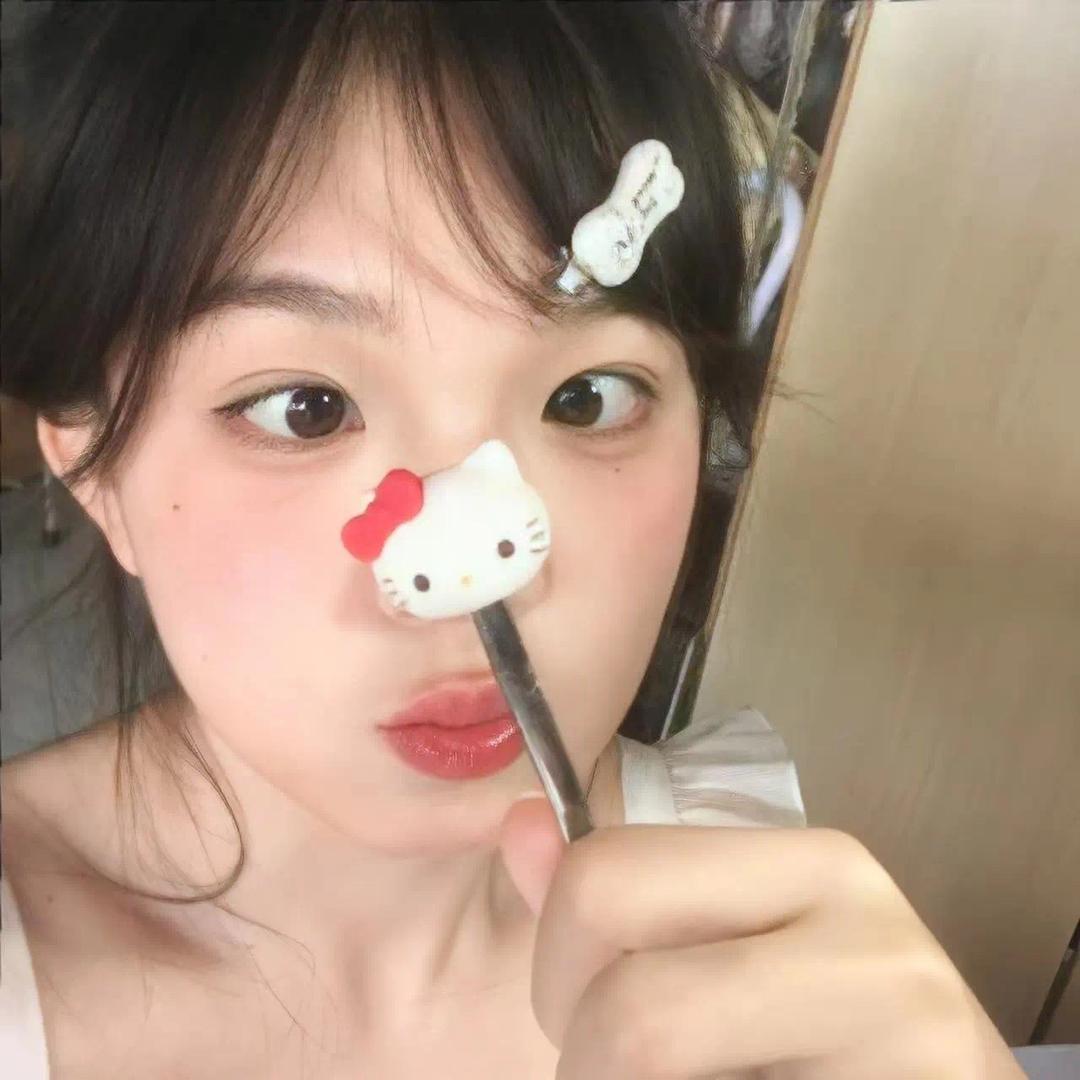 悲伤𝙆𝙞𝙩𝙩𝙮猫