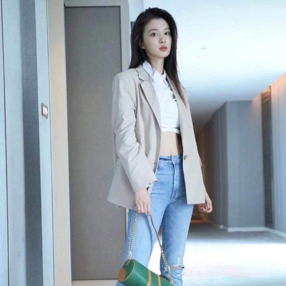 。小曾