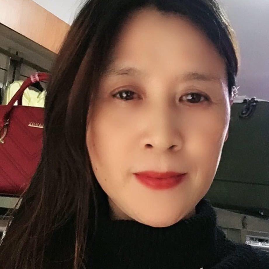 红梅服饰