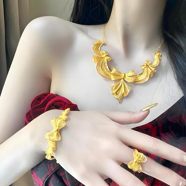 蓝浩百货商行饰品