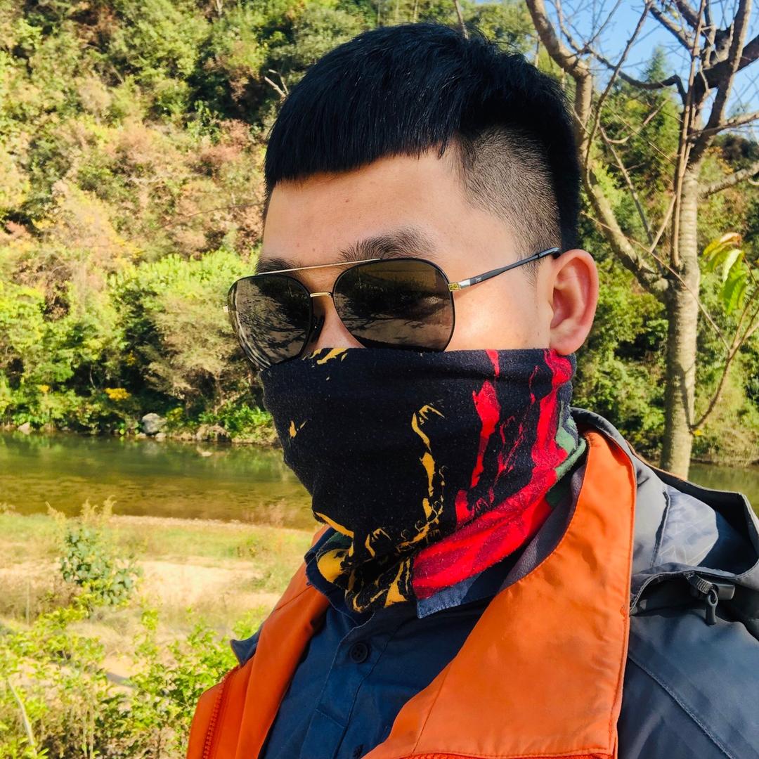 DemonH聿理 📷