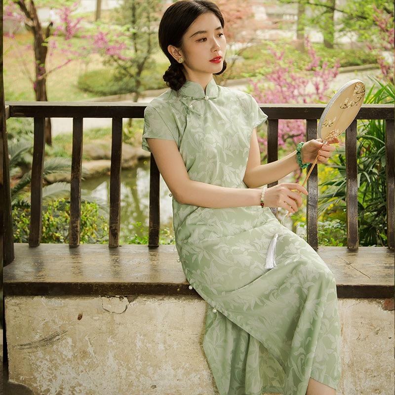 青雨梦旗袍