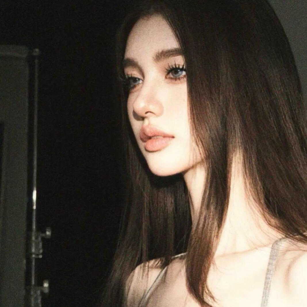 -𝟰𝙚𝙫𝙚𝙧.