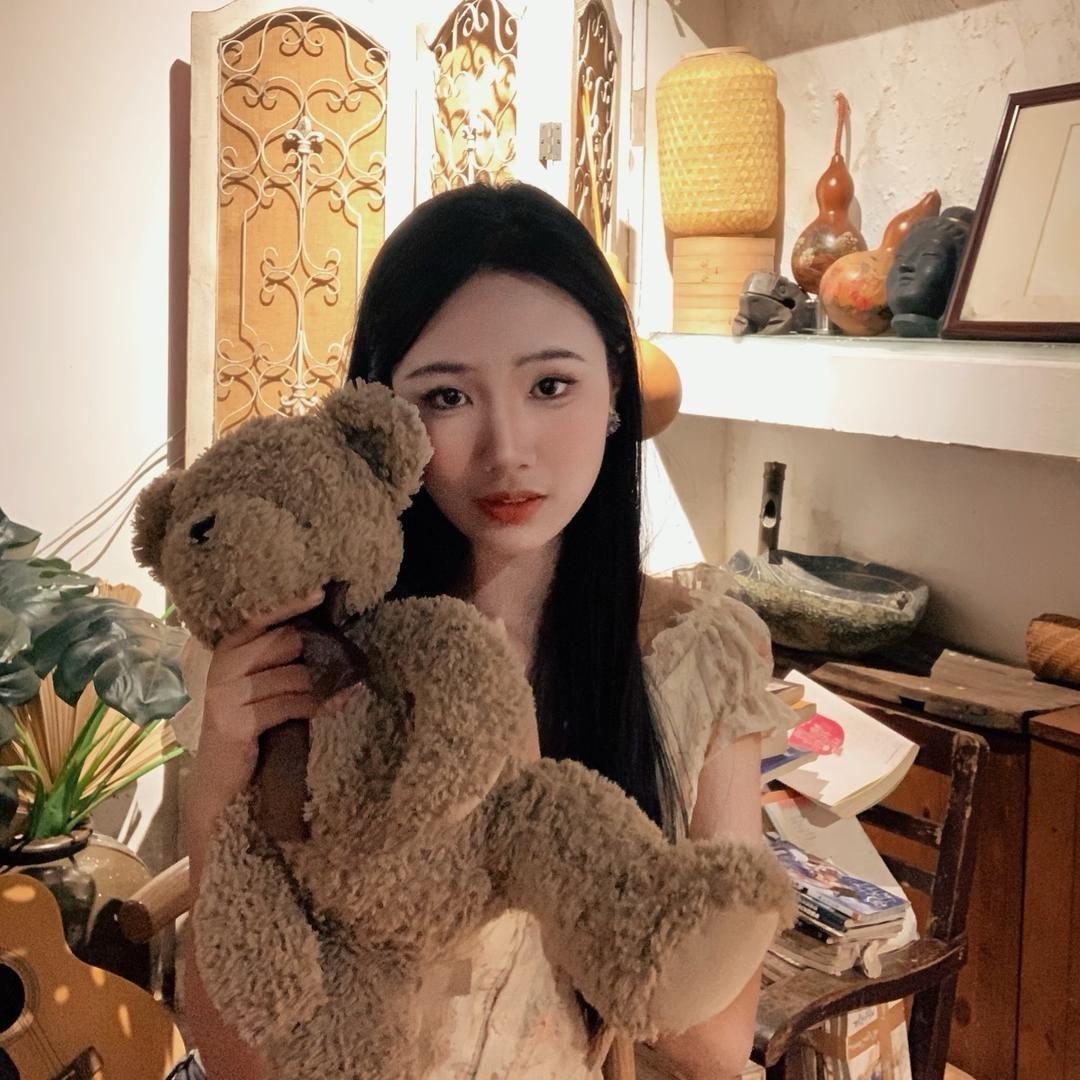 黄黑猫子
