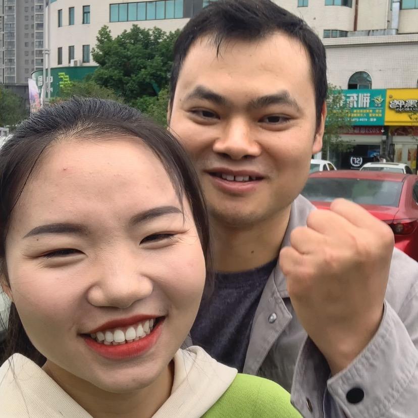 95后夫妻开店日记