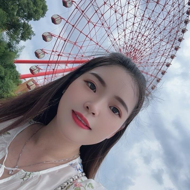 璐璐💕