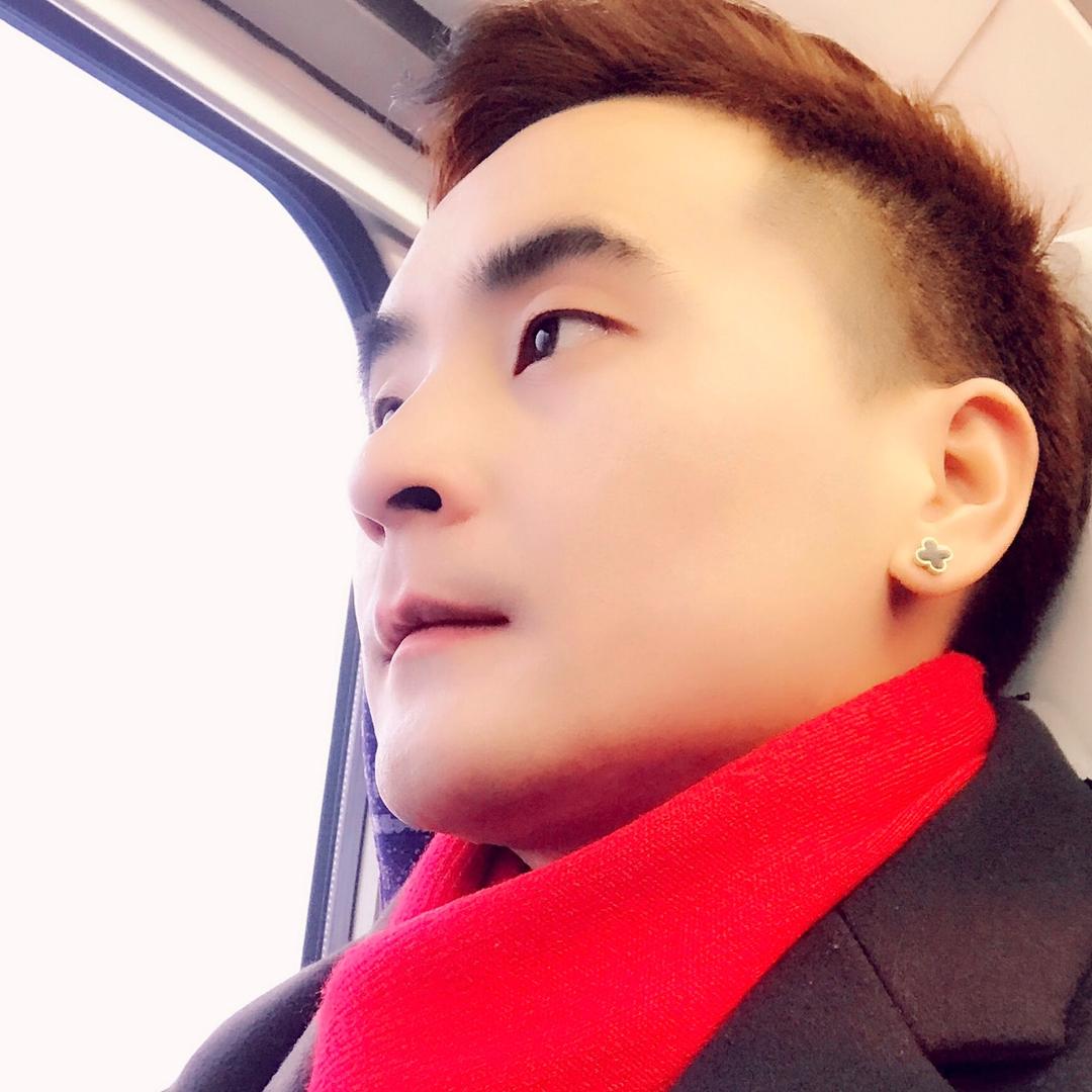 天山暮雪👨离异