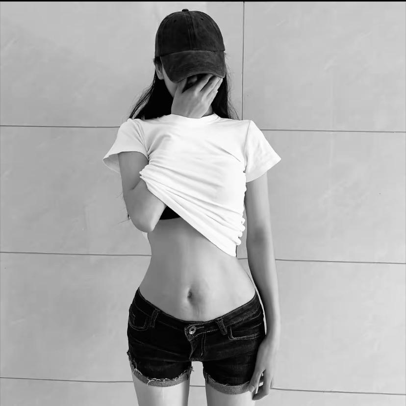 *  xi肥* 妹~~~~~