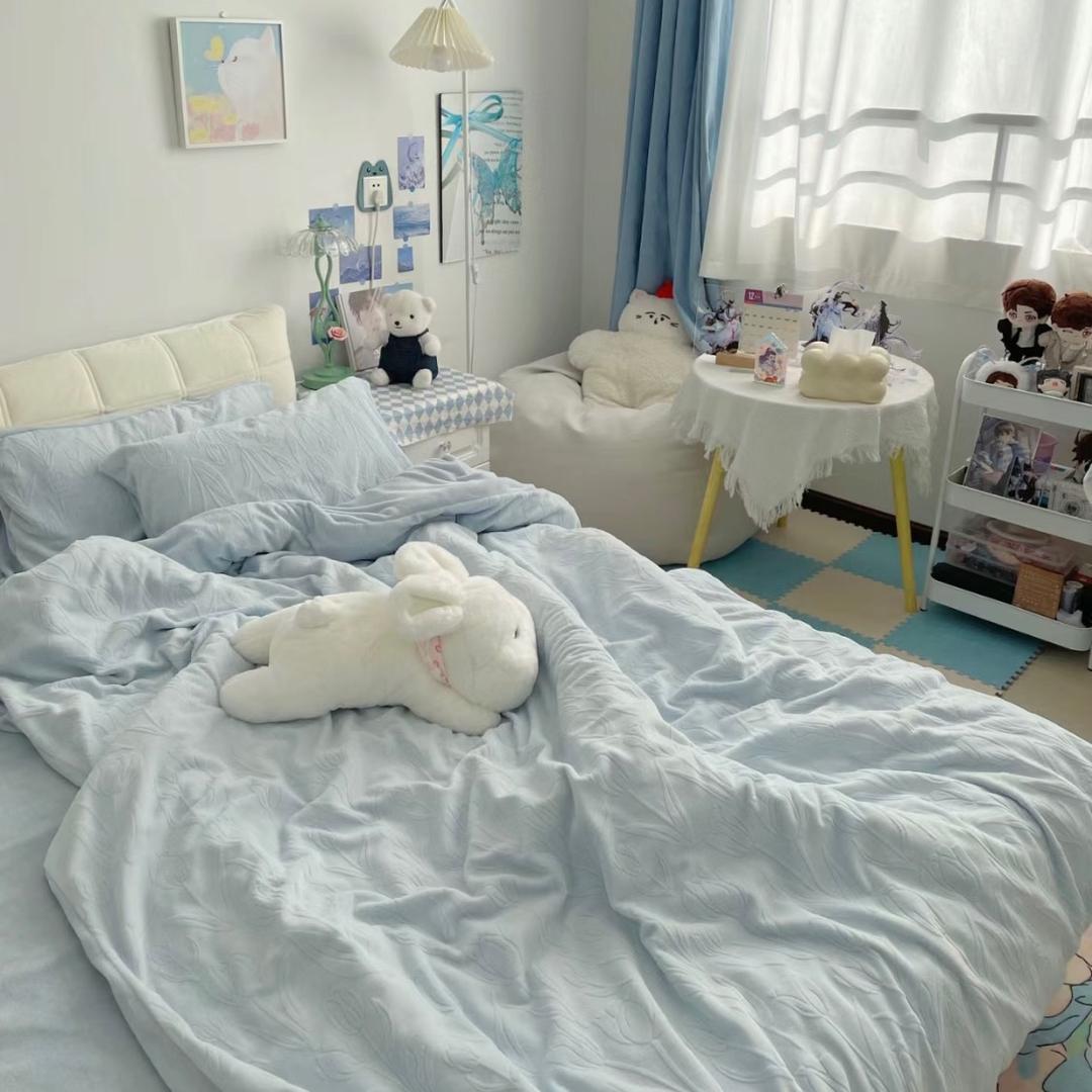 房东小姐姐.