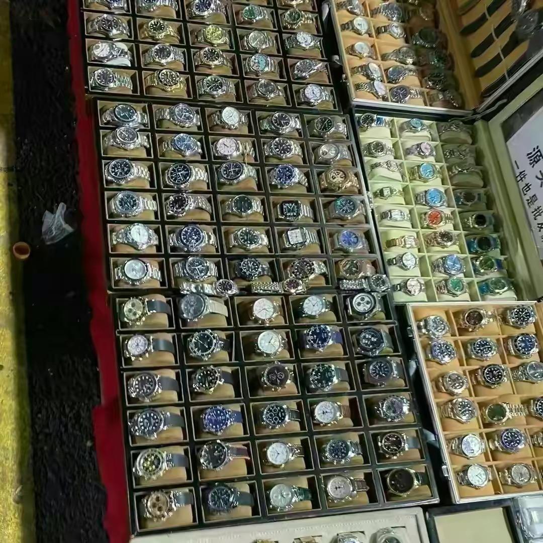 华强北广场毅哥