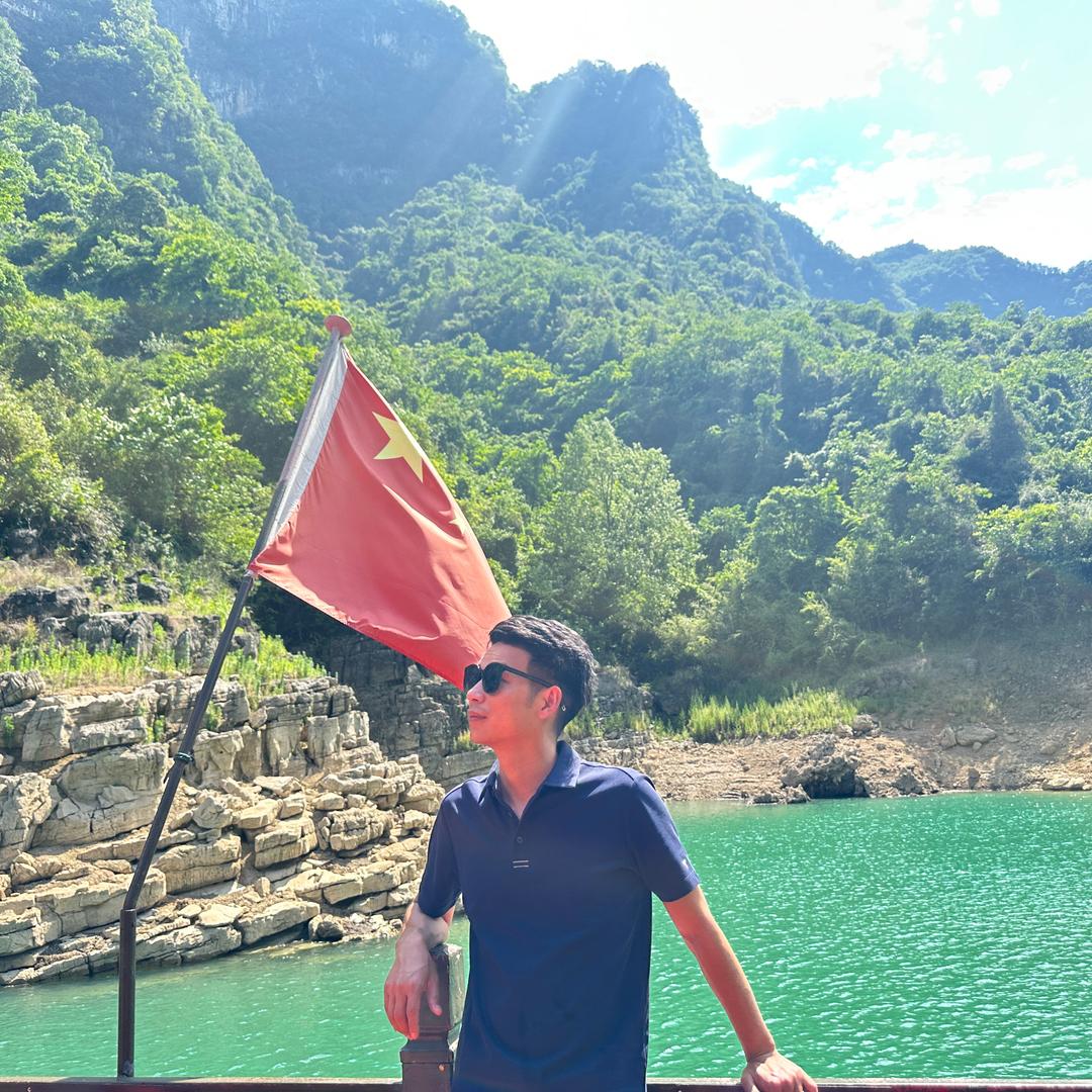 蔡🎣堃爱钓鱼