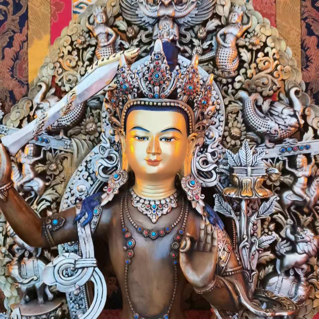 金幢七宝