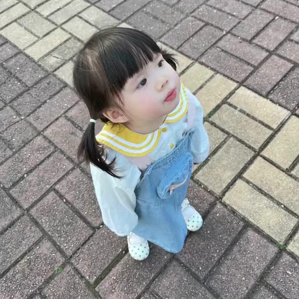 我是可爱芮宝宝