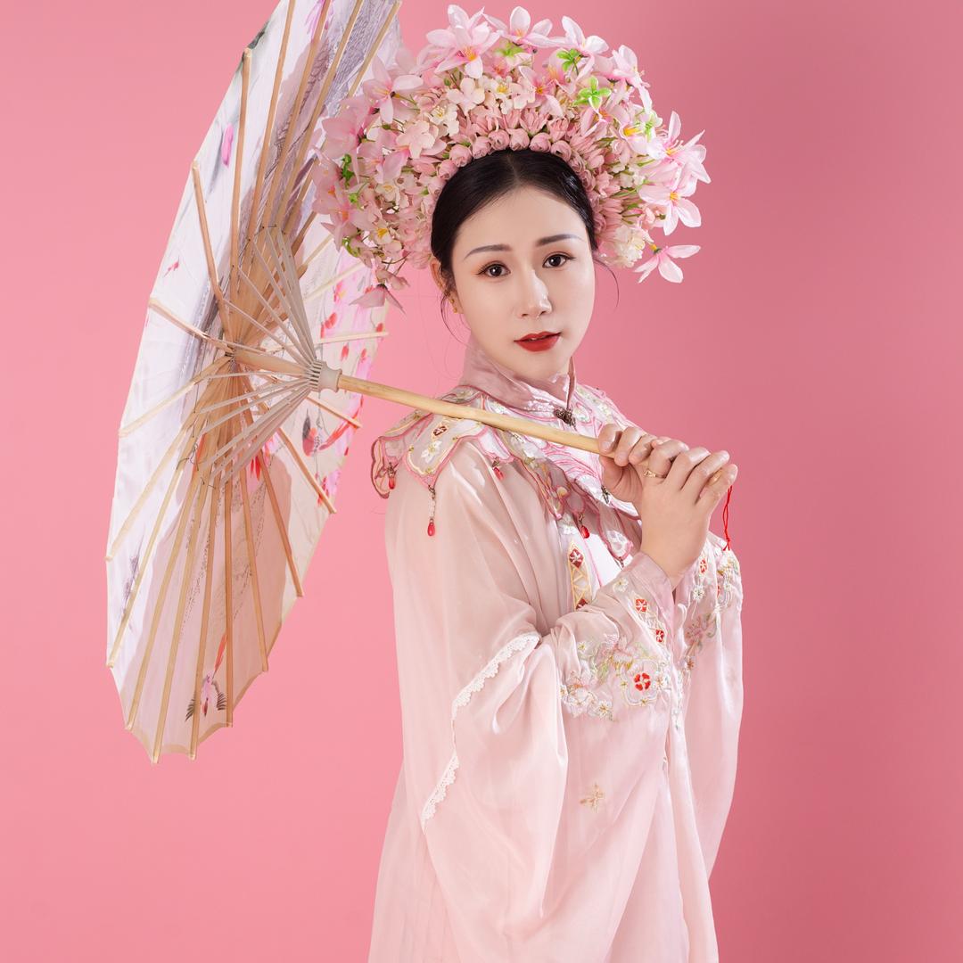 赵菇娘（橱窗有好物）