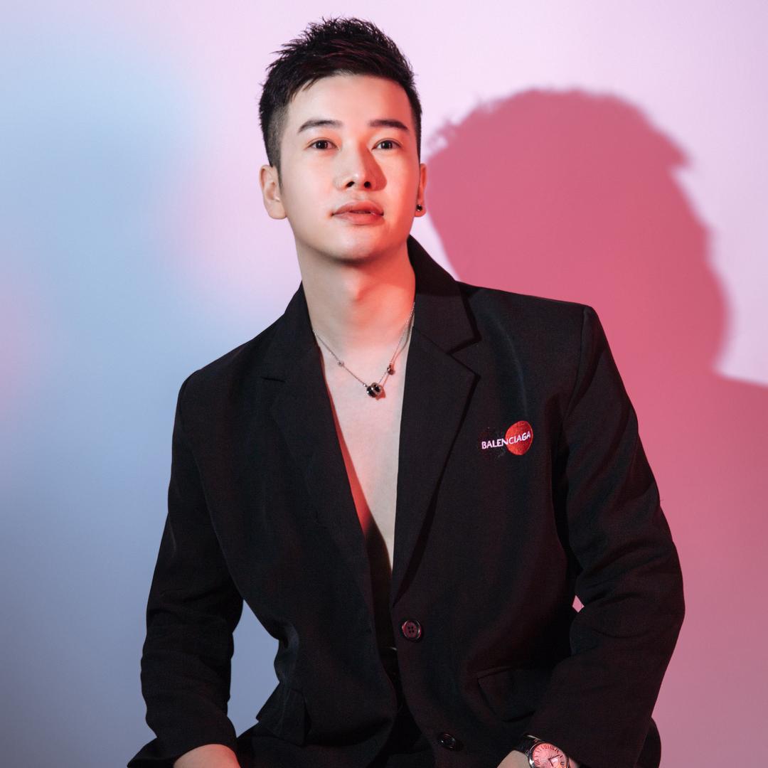 深圳Johnny减龄发型设计师