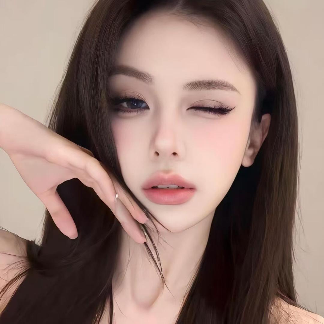 ︍︍嫣然