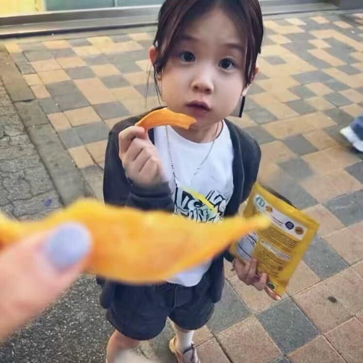 出门只敢走下水道