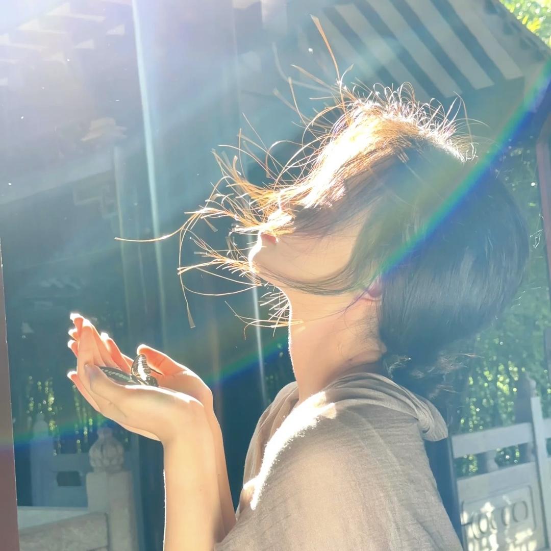 只愿卿卿意逍遥