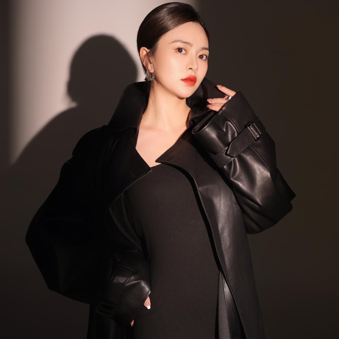 重庆金融 小郑